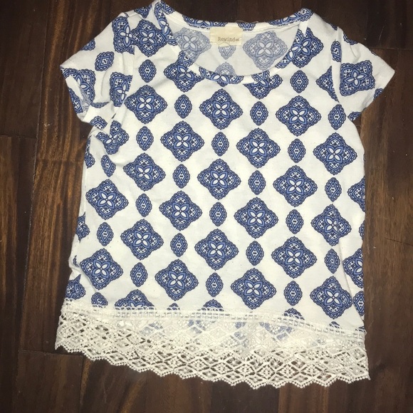 Tops - A cute shirt
